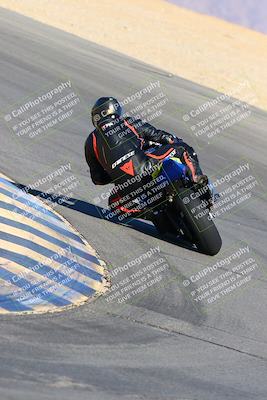 media/Jan-08-2022-SoCal Trackdays (Sat) [[1ec2777125]]/Turn 10 Backside (930am)/